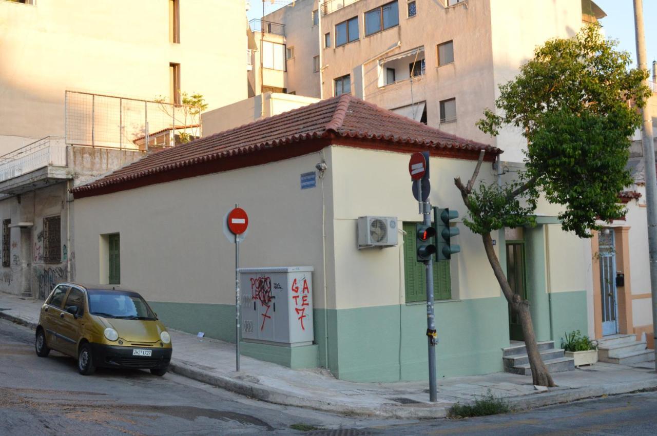 Pireas Port Next To Metro Artistic House Pireu Exterior foto
